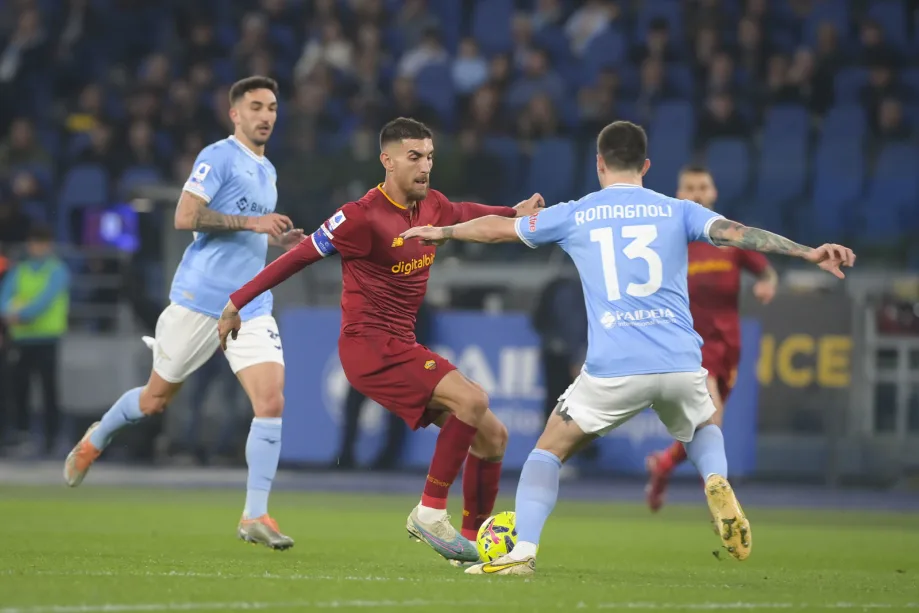 Roma were defeated 1-0 by Lazio on Sunday evening